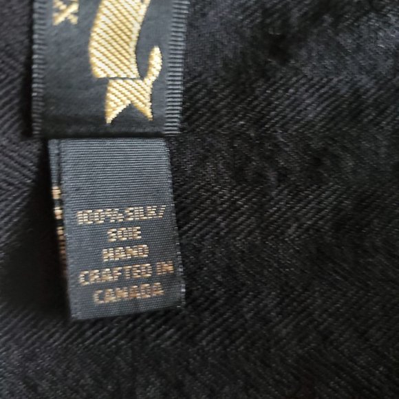 RARE Vintage Silk & Wool Long Scarf Hand Crafted Pinstripe Fringed Navy Black - Picture 9 of 9